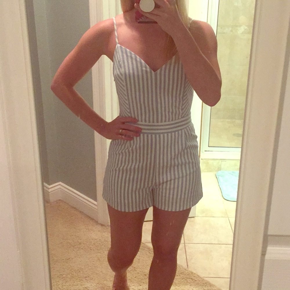 Seersucker romper with bow